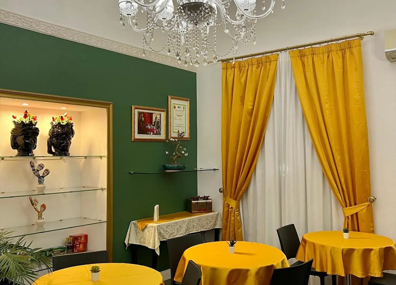 Duca Di Uzeda Bed And Breakfast Catania 3*,