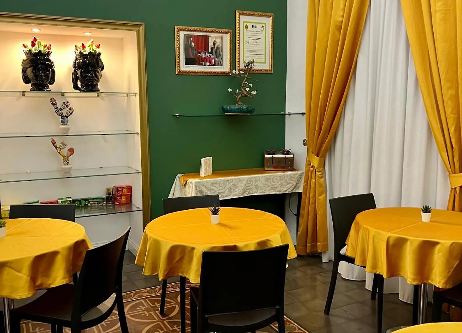 Duca Di Uzeda Bed And Breakfast Catania Bed & Breakfast