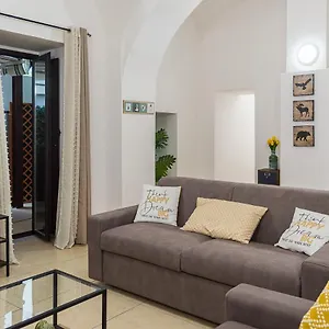 Casa vacanze Agathe, Aeroporto di Catania Fontana Rossa