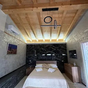 Testa House Italia